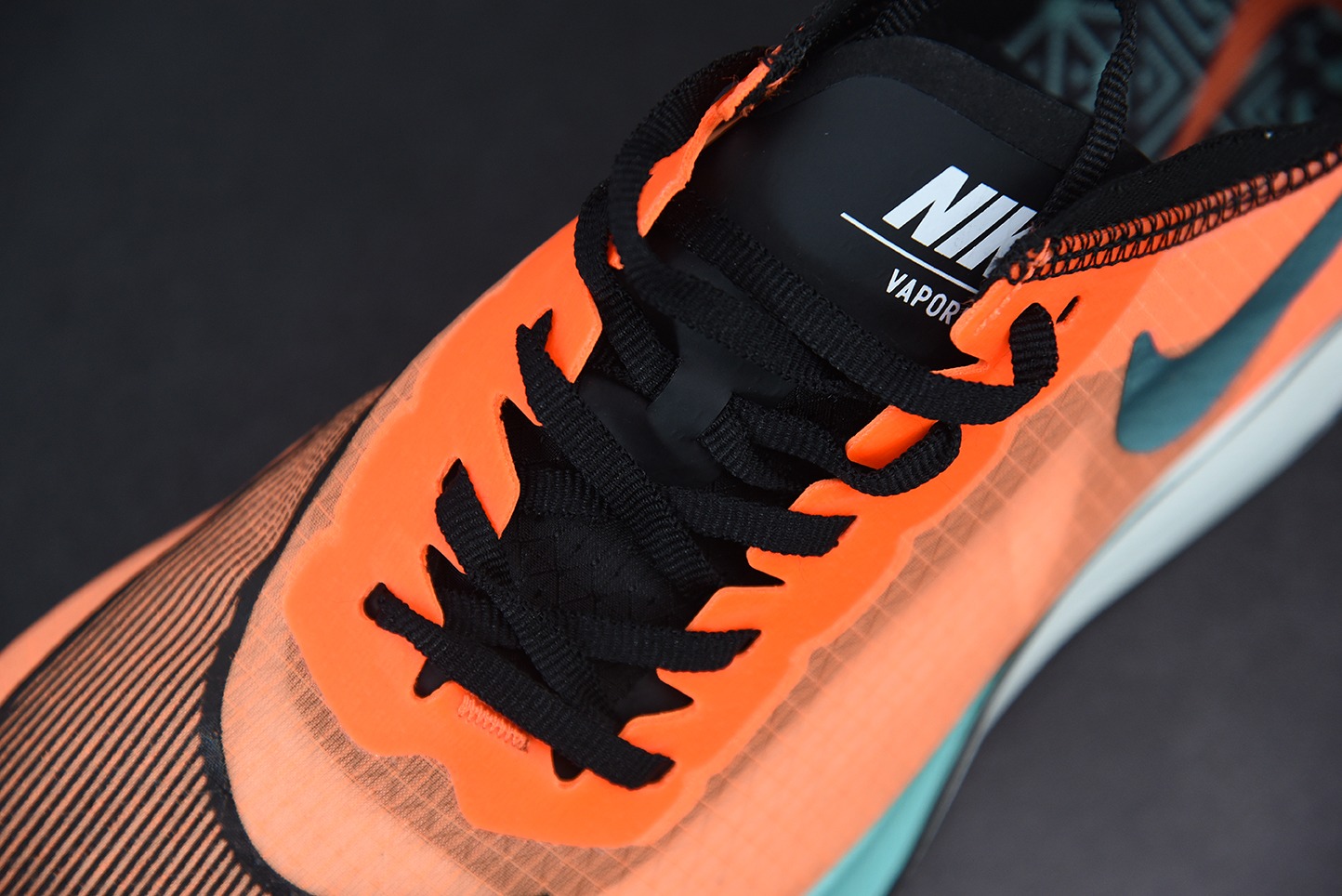 Nk Zoom X Vaporfly Next% 马拉松 半透明 网纱 蓝橙鸳鸯运动鞋 货号：CD4553-300