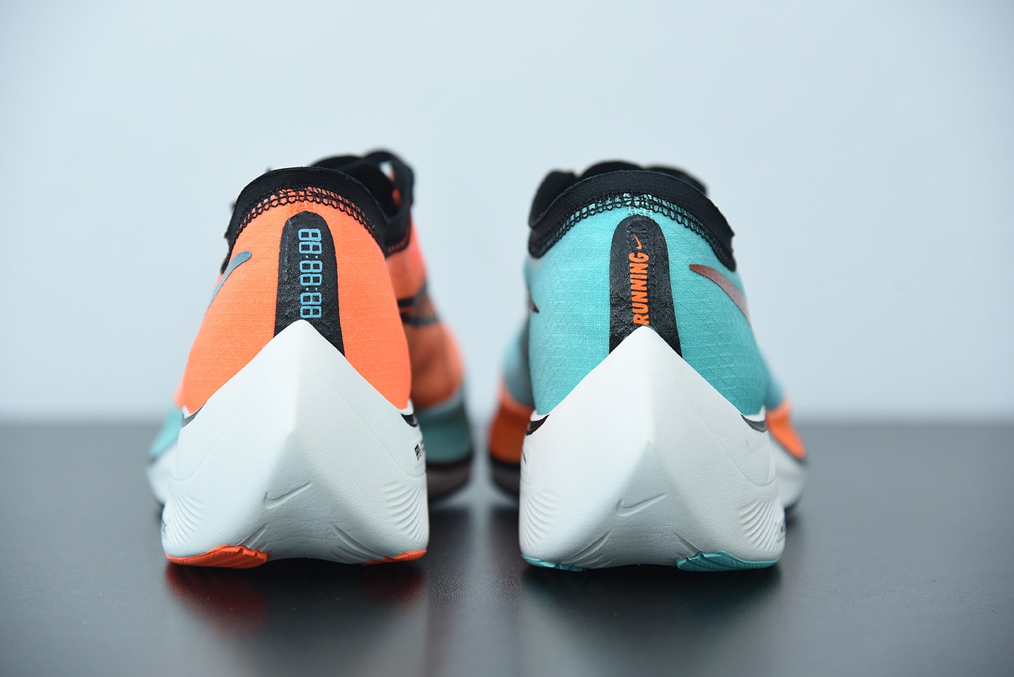 Nk Zoom X Vaporfly Next% 马拉松 半透明 网纱 蓝橙鸳鸯运动鞋 货号：CD4553-300