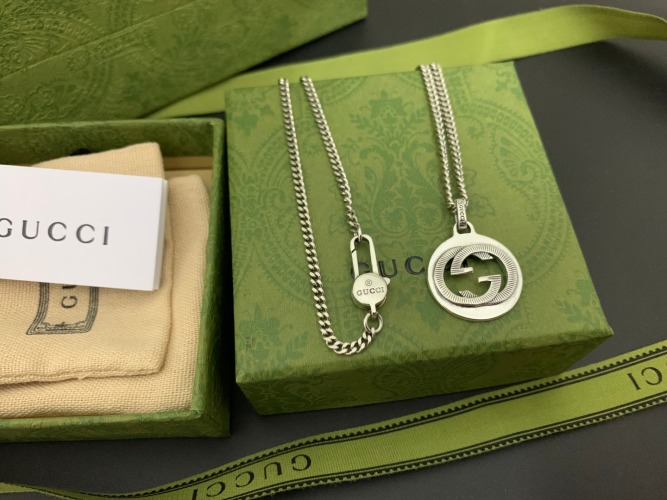 Gucci Interlocking G Silver Necklace Gear Pattern Unisex Pendant, 55-60 cm 10 Gucci Interlocking G Silver Necklace Gear Pattern Unisex Pendant, 55-60 cm