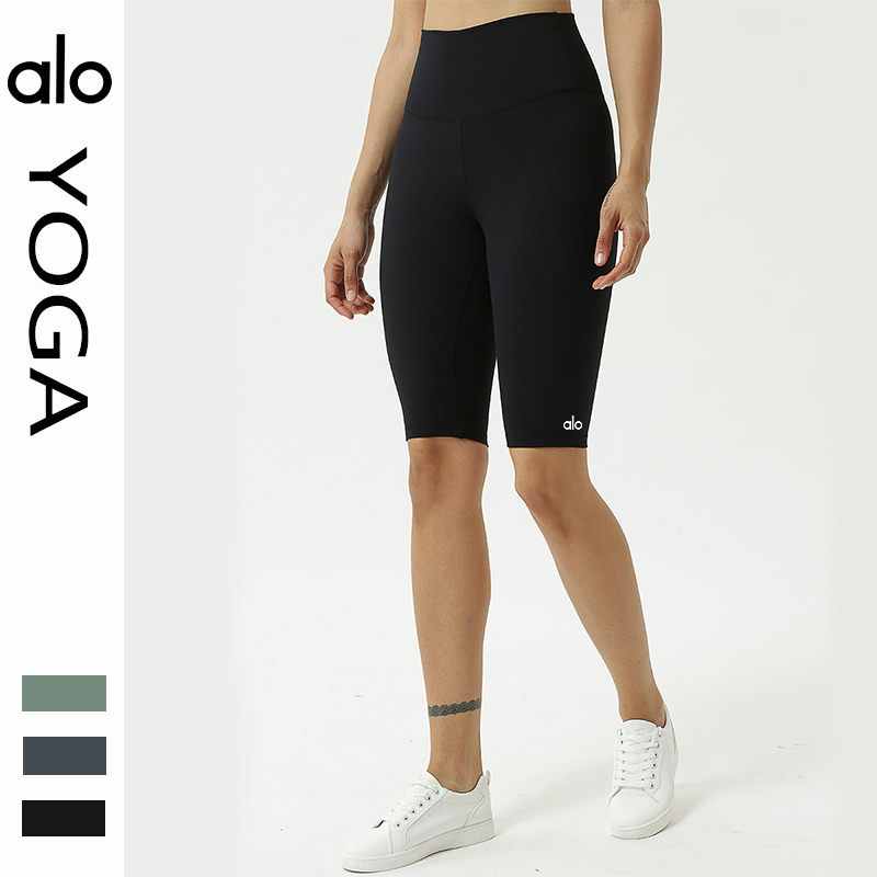 Alo capri yoga black