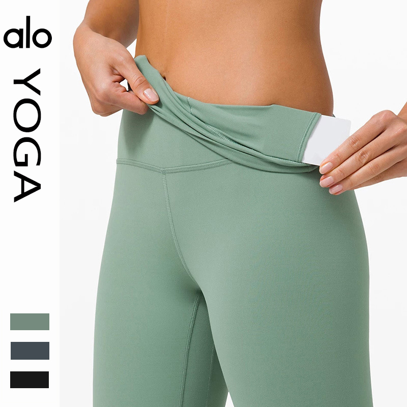 Alo capri yoga black