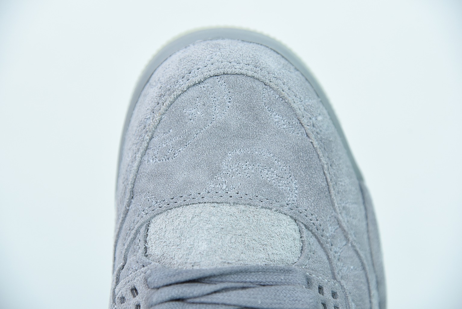 KAWS x Air Jordan 4 Black AJ4 灰麂皮限量联名 夜光水晶中帮男士运动鞋930155-003