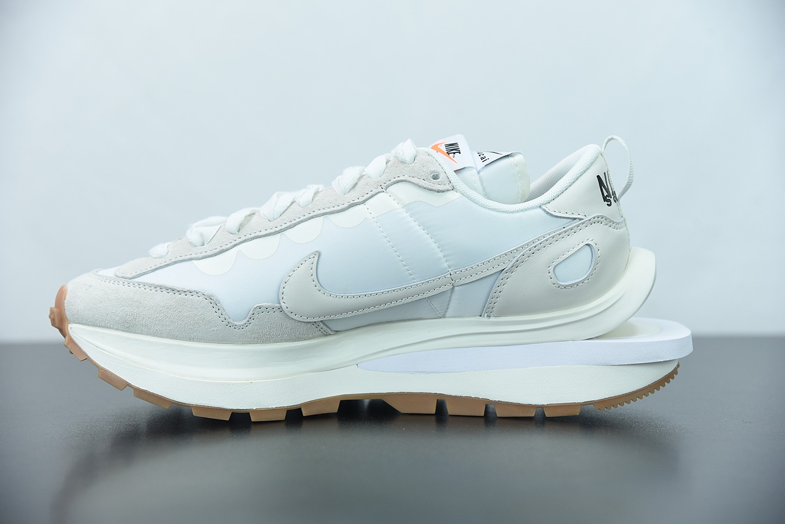 Sacai X NK regasus vaporrly SP 华夫三代3.0走秀运动跑鞋 货号:DD1875-100