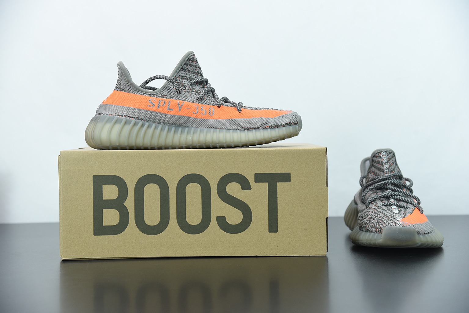 Yeezy Boost 350V2 椰子350系列 灰橘/礁石灰 满天星 椰子运动跑鞋 货号:GW1229