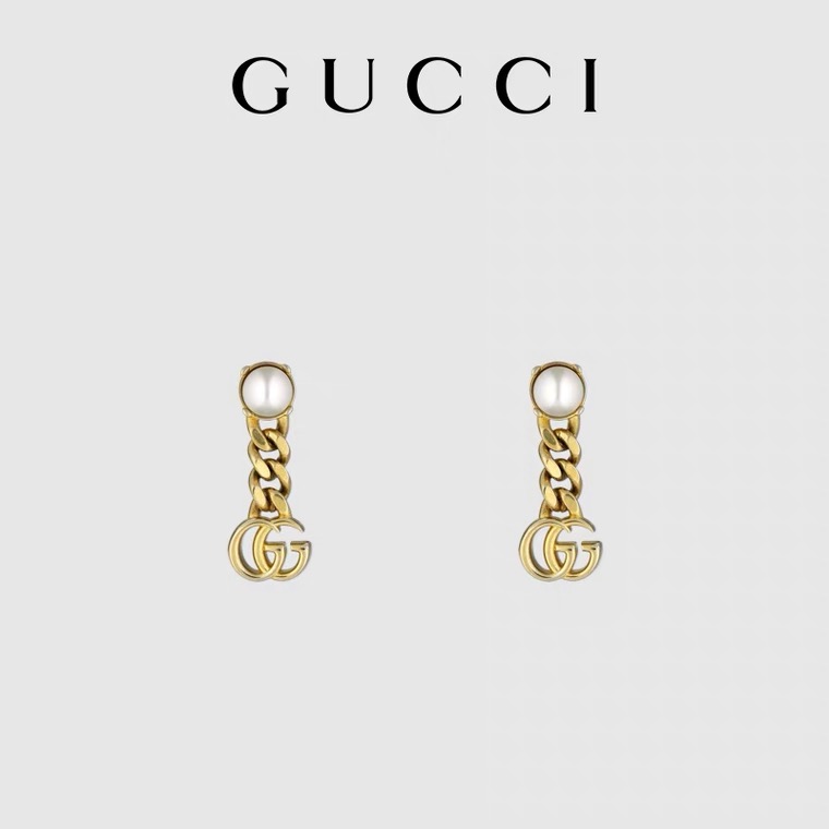 Gucci Jackie 1961 Hobo Inspired Earrings: Pistol & Cylinder Motif 8 o 1fb93uk56mkd1hrf14ij1sr31vk0n