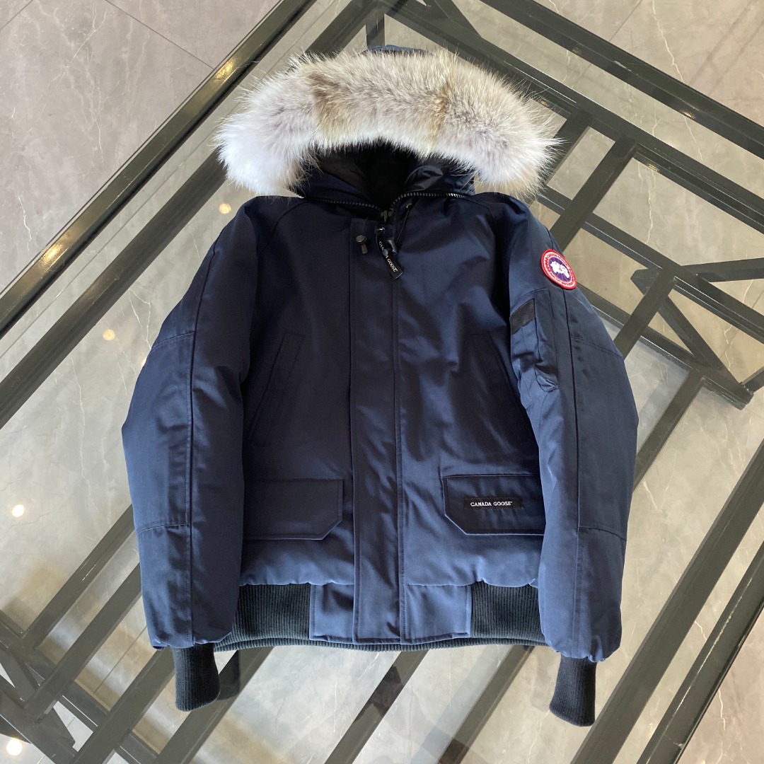 Counter Quality
 Canada Goose Fake
 Clothing Coats & Jackets Down Jacket White Duck Down Winter Collection Hooded Top