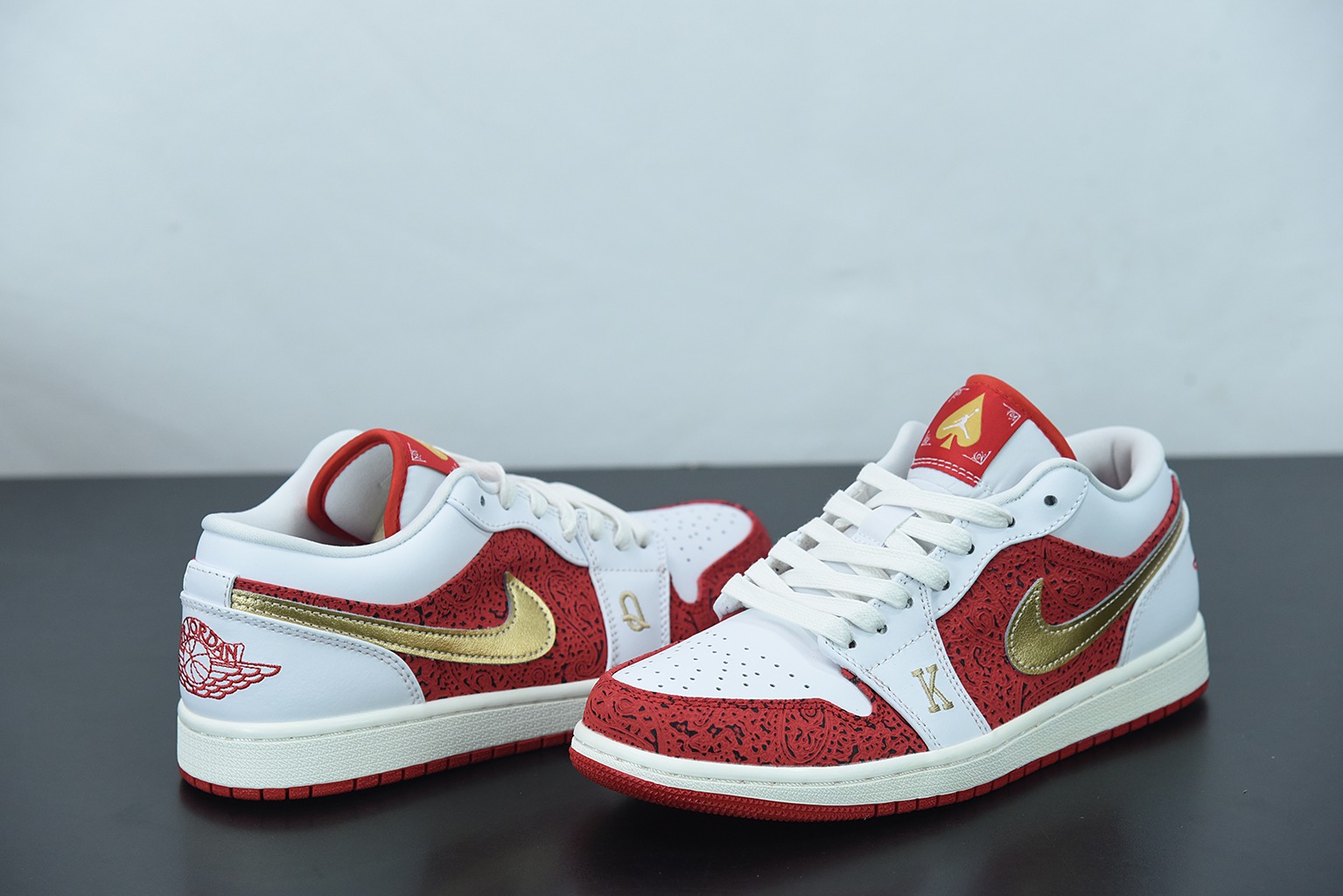 Air Jordan 1 Low AJ1白红金扑克 低帮篮球鞋 货号：DJ5185-100