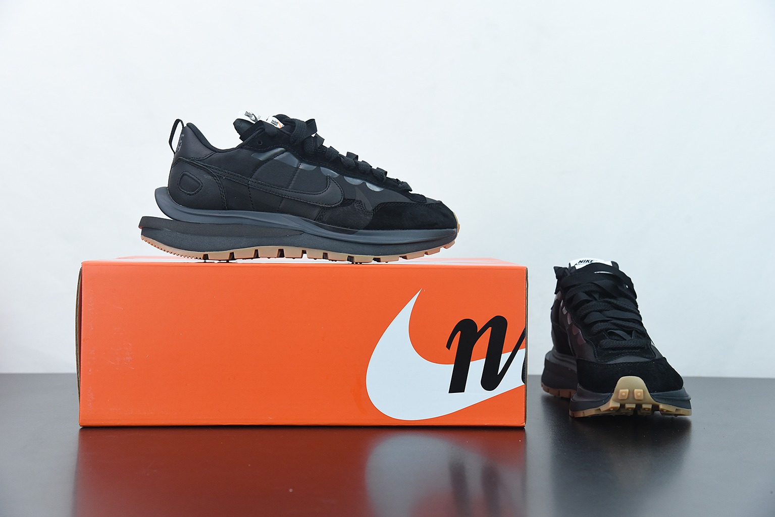 M05M5 TOP纯原出货 Sacai X NK regasus vaporrly SP 华夫三代3.0走秀运动跑鞋 货号:DD1875-001