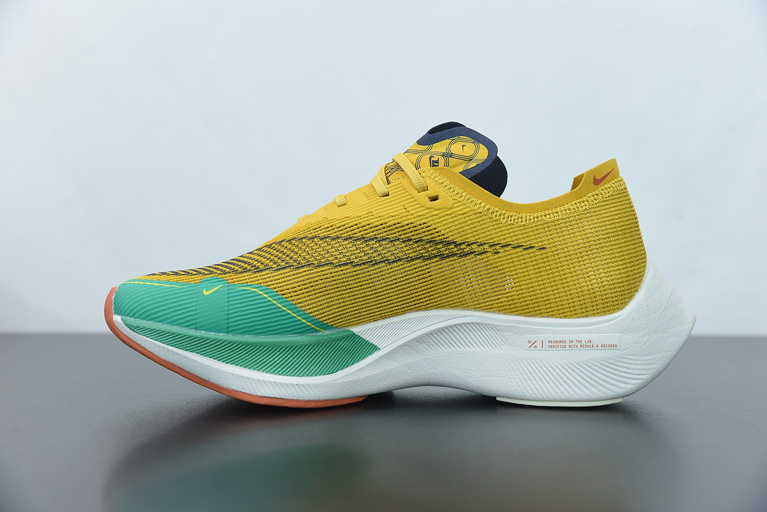 Nk ZoomX Vaporfly NEXT% 2 马拉松针织面透气运动跑鞋 黄绿 货号:DJ5182 -700