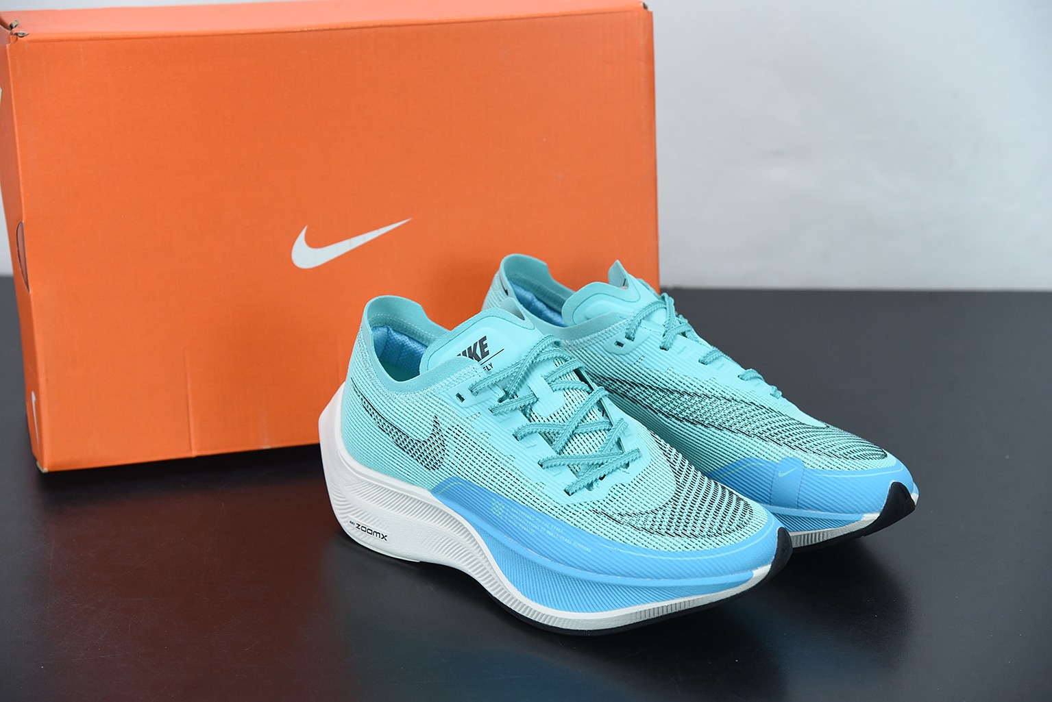 Nk ZoomX Vaporfly NEXT％ 2 马拉松针织面透气运动跑鞋 蓝色 货号：CU4111-300