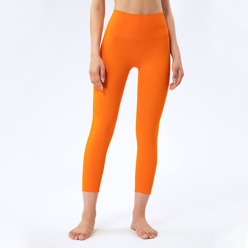 Lulu Capri pants *lululemon ® athletica Lulu Capri pants yoga