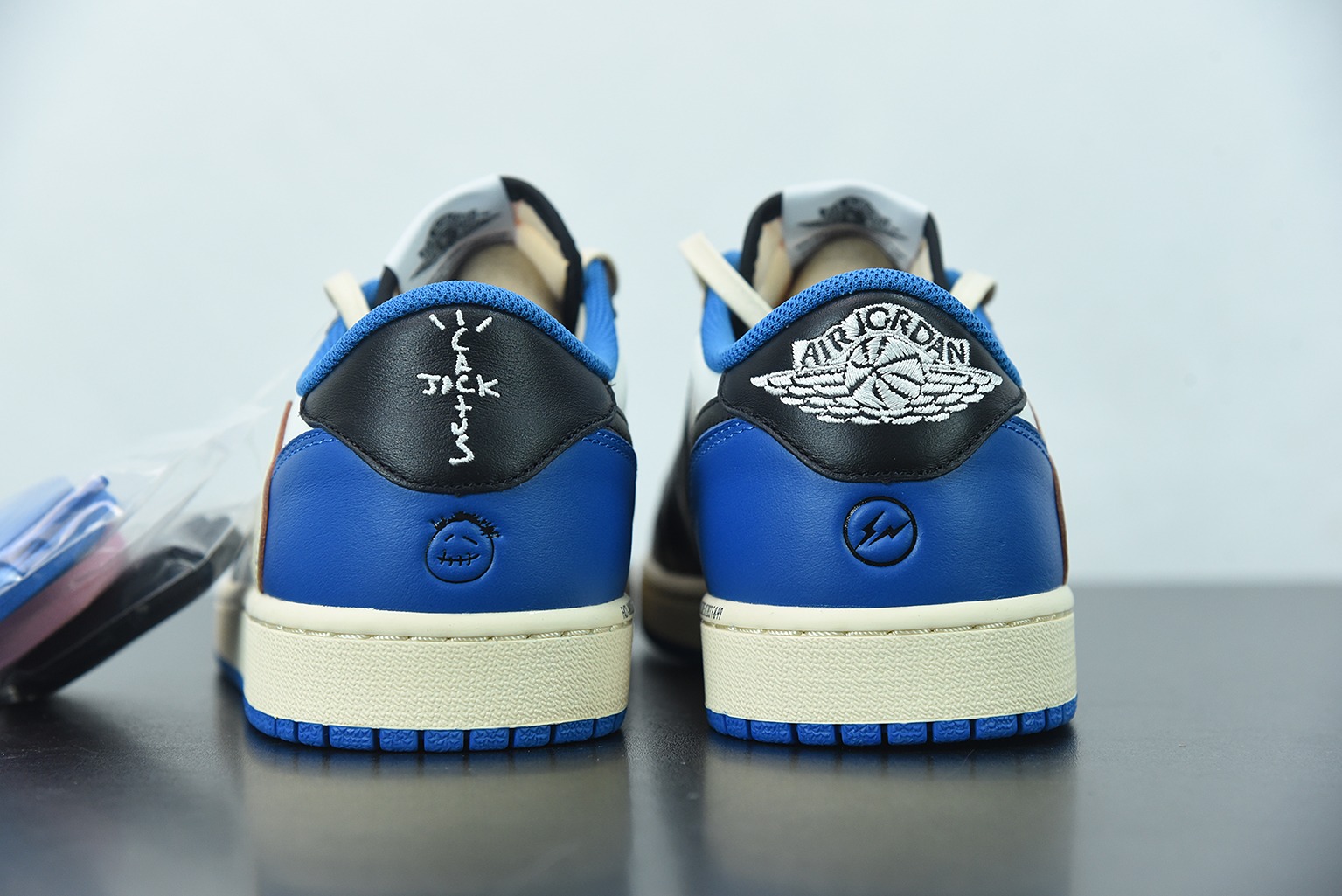 T02C6 纯原Air Jordan 1 AJ1 Low 乔丹1代 AJ1低帮 倒勾 篮球鞋/藤原浩 倒钩 货号:DM7866 140