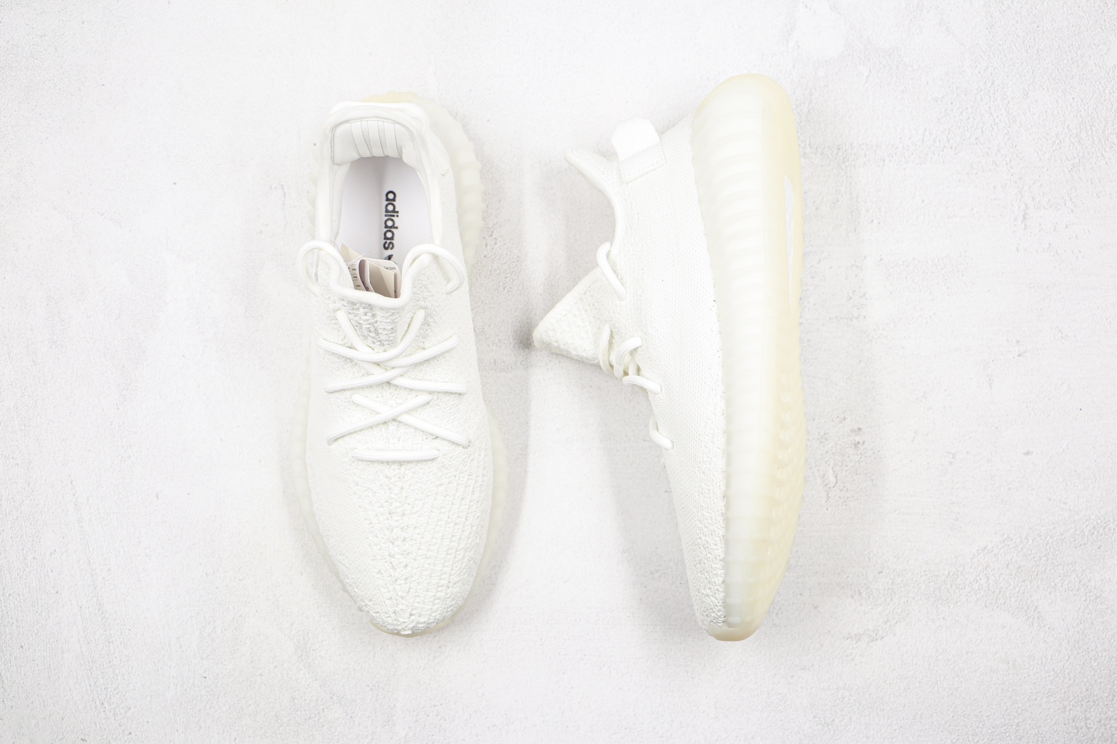 椰子 350 V2 巴斯夫 Yeezy Boost 350 V2 白冰淇淋运动鞋