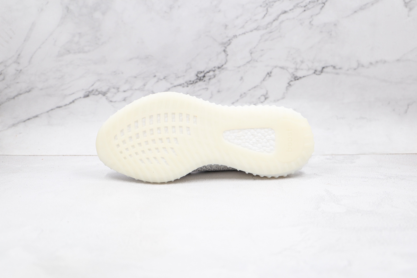 椰子 350 V2 巴斯夫 Yeezy Boost 350 V2 白满天星运动鞋