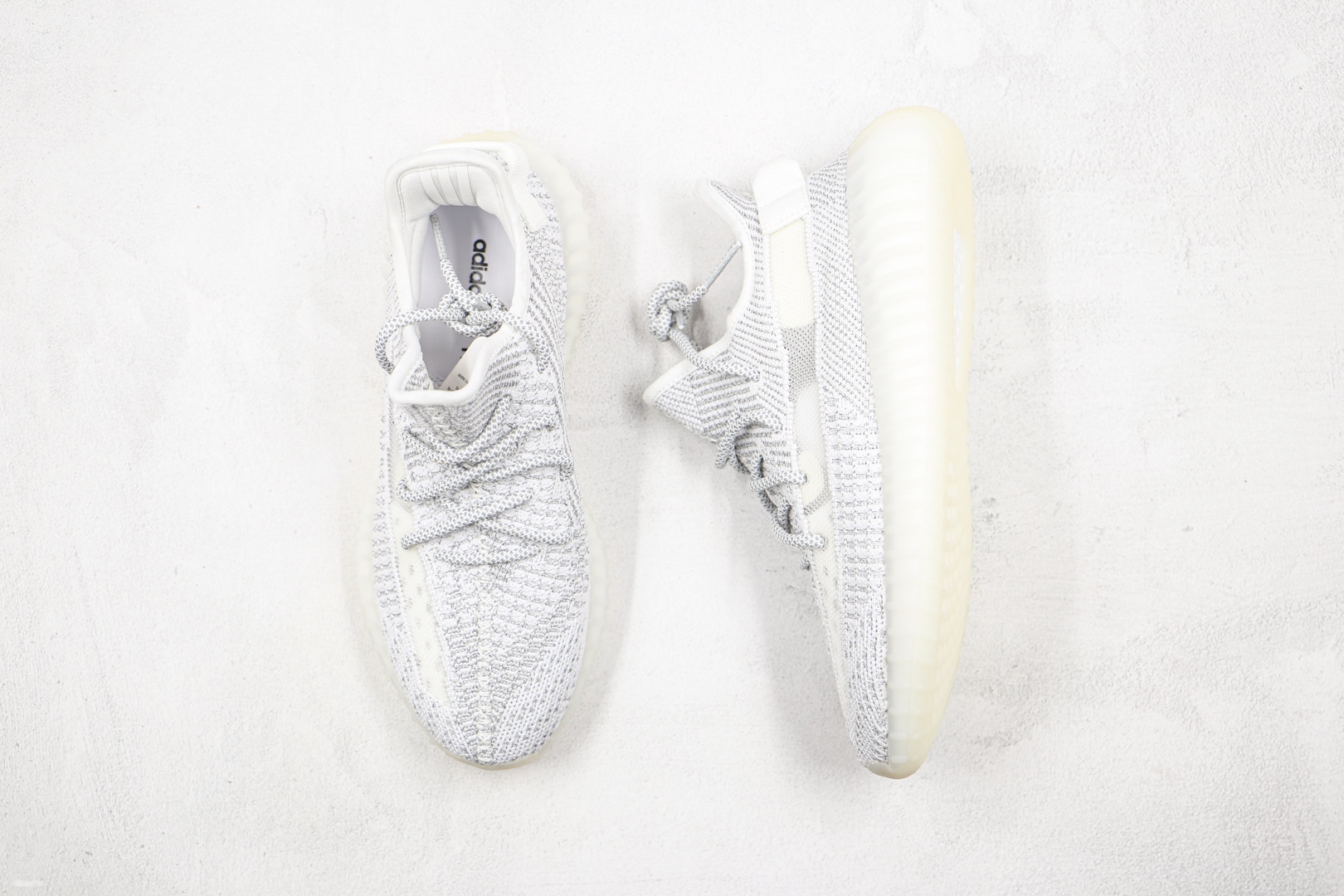 椰子 350 V2 巴斯夫 Yeezy Boost 350 V2 白满天星运动鞋