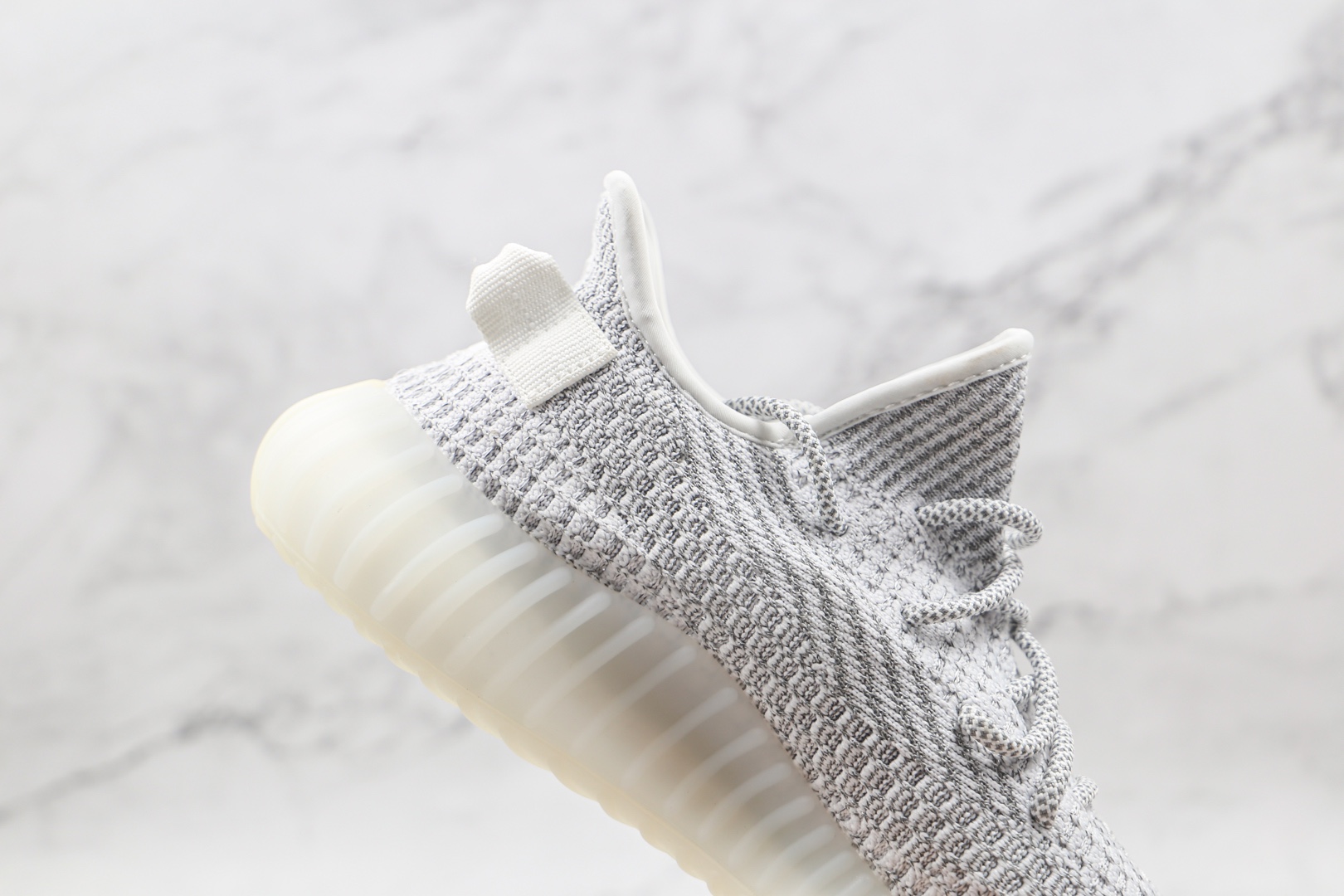 椰子 350 V2 巴斯夫 Yeezy Boost 350 V2 白满天星运动鞋