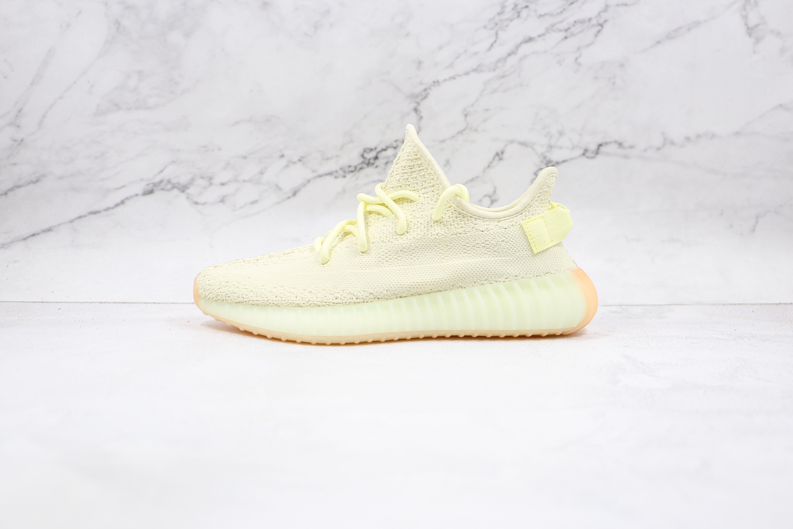 椰子 350 V2 巴斯夫 Yeezy Boost 350 V2 黄油运动鞋