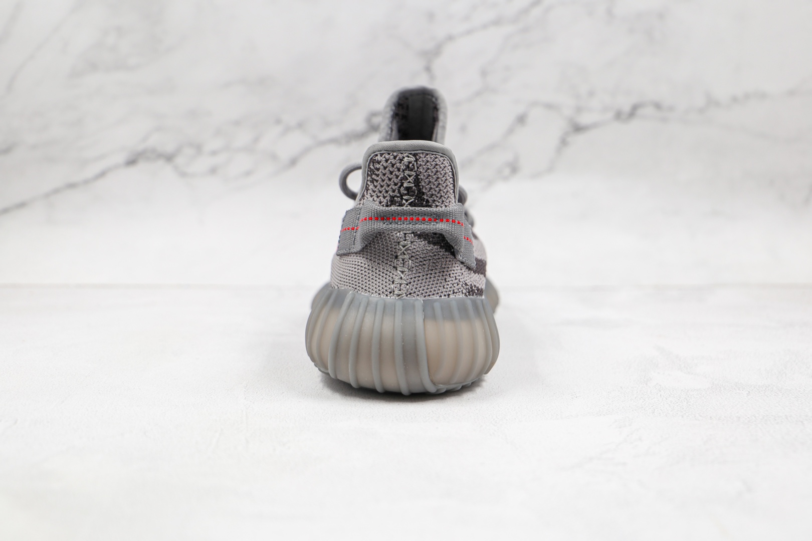椰子 350 V2 巴斯夫 Yeezy Boost 350 V2 灰斑马运动鞋