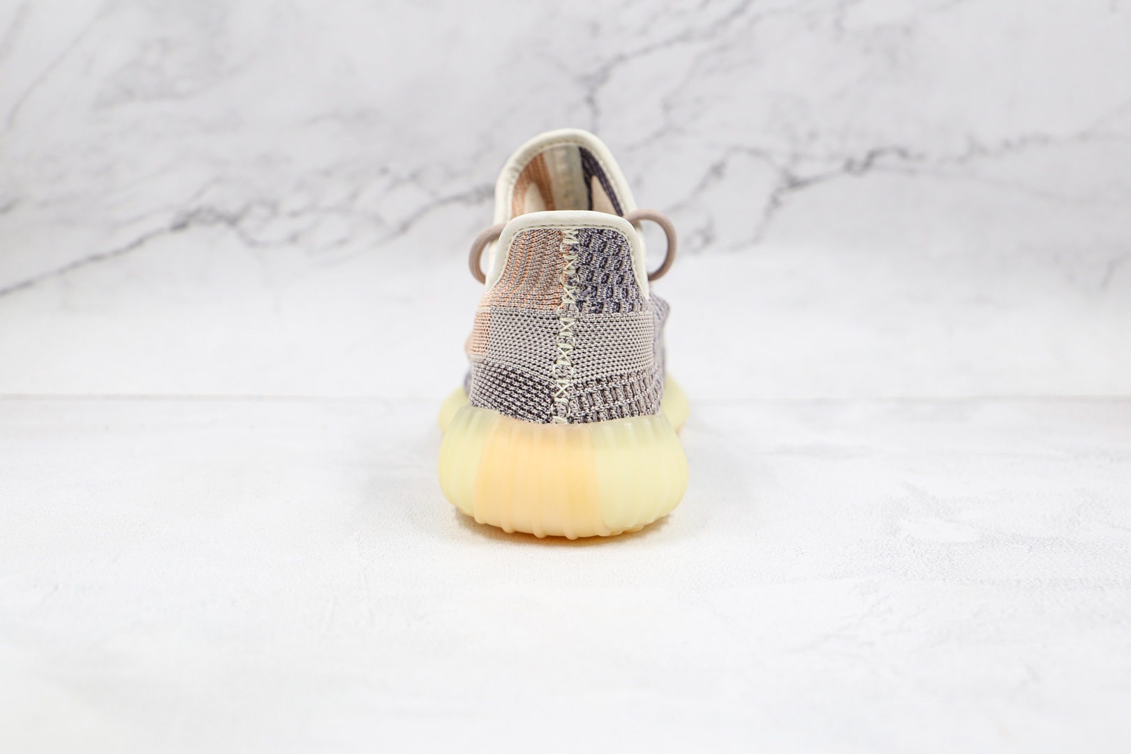 椰子 350 V2 巴斯夫 Yeezy Boost 350 V2 灰珍珠 天使运动鞋