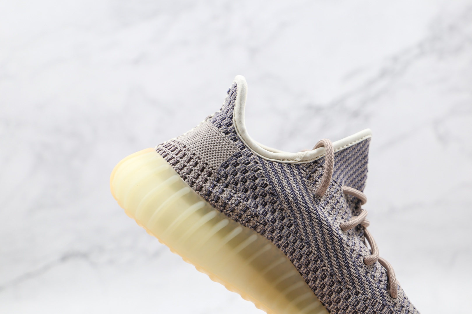 椰子 350 V2 巴斯夫 Yeezy Boost 350 V2 灰珍珠 天使运动鞋
