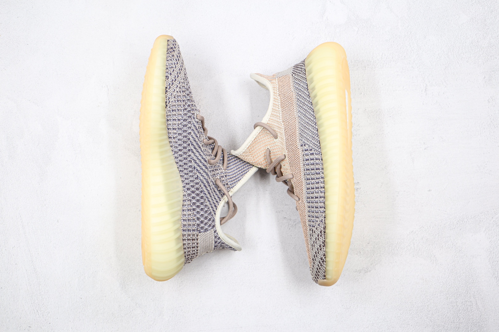 椰子 350 V2 巴斯夫 Yeezy Boost 350 V2 灰珍珠 天使运动鞋