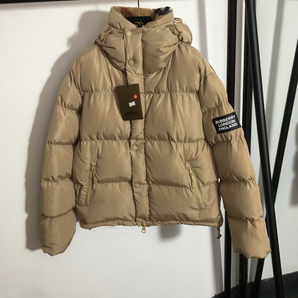 NO:943436,Style number 5818 Burberr* new logo letter printed warm plaid fur collar high collar long sleeve hooded cotton coat, khaki, black, SML, [M size; shoulder width 55, chest 120, sleeve length 61, clothing length 62], Burberry - clothing, burberry, jackets & coats, hats,19860909款号5818 Burberr*新款logo字母印 保暖格子毛领高领长袖连帽棉衣棉服外套,卡其色,黑色,SML,【M码；肩宽55,胸围120,袖长61,衣长62】,博柏利-服装,burberry,jackets & coats,hats,,Women's clothing