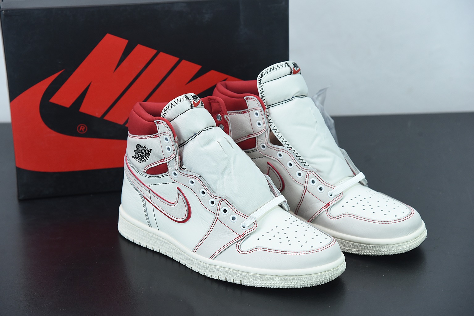 Air Jordan 1 Retro Phantom Gym Red OG AJ1 兔八哥 高帮文化篮球鞋 555088-160