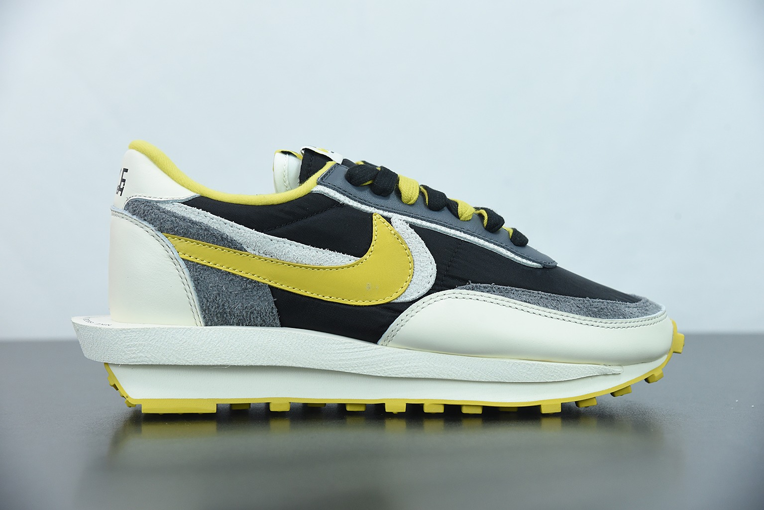 M07M4 NK SACAI X UNDERCOVER X LDWAFFLE三方联名运动鞋 货号:DJ4877-001