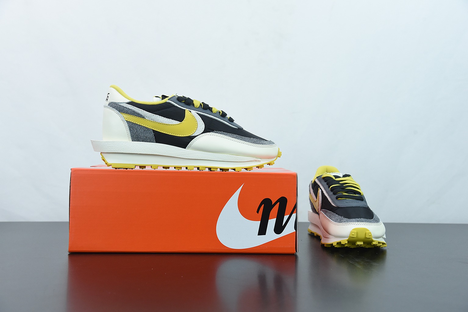 M07M4 NK SACAI X UNDERCOVER X LDWAFFLE三方联名运动鞋 货号:DJ4877-001