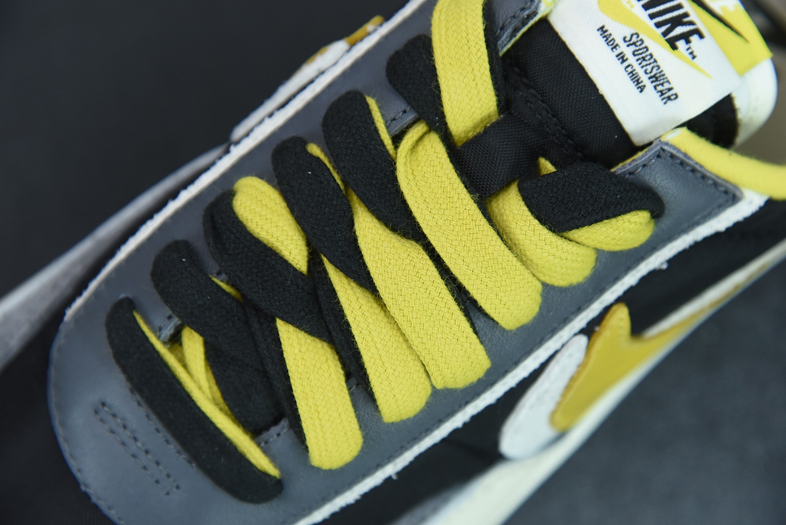M07M4 NK SACAI X UNDERCOVER X LDWAFFLE三方联名运动鞋 货号:DJ4877-001