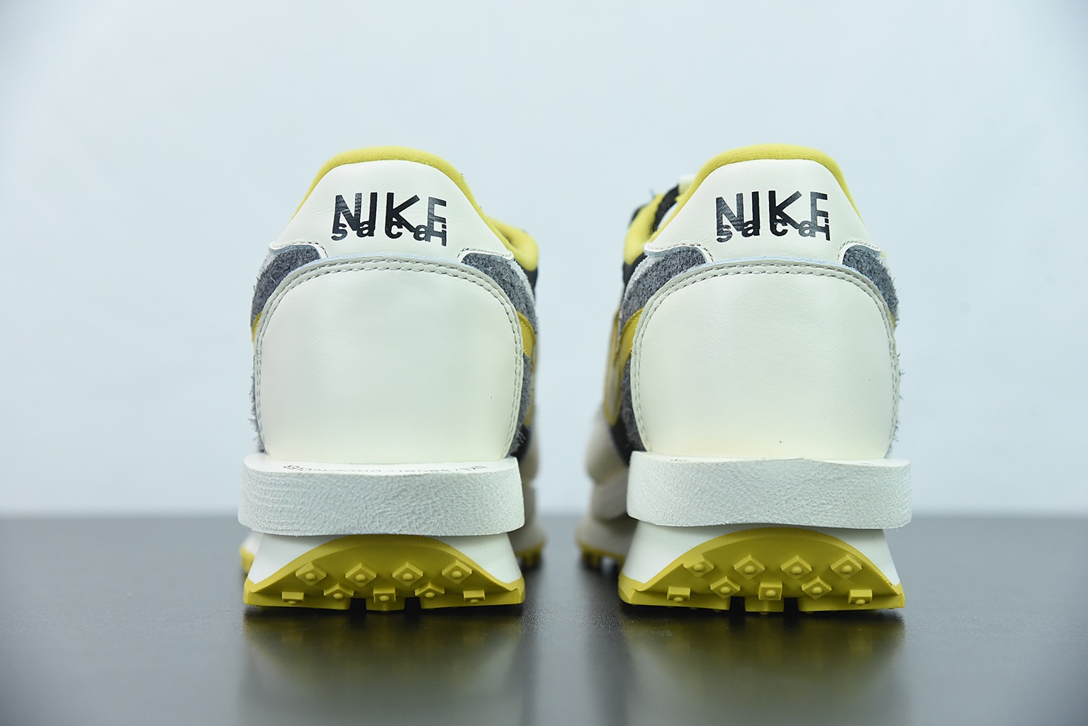 M07M4 NK SACAI X UNDERCOVER X LDWAFFLE三方联名运动鞋 货号:DJ4877-001