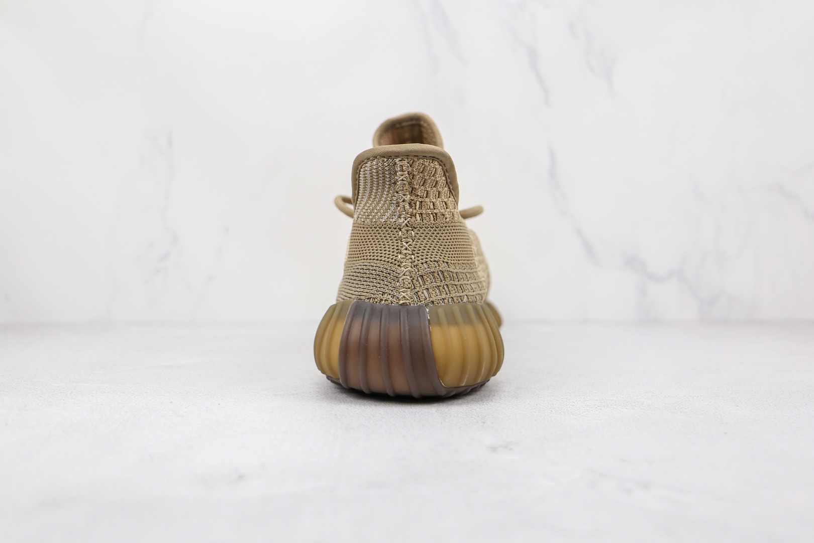 椰子 350 V2 巴斯夫 Yeezy Boost 350 V2 野鸡红运动鞋货号:FZ5240