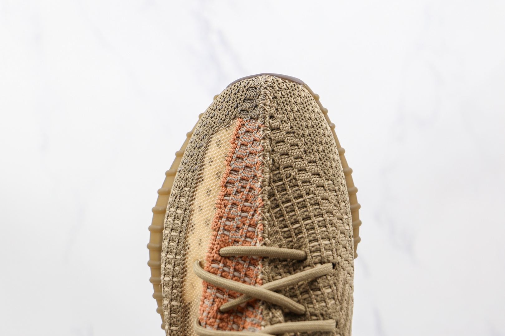 椰子 350 V2 巴斯夫 Yeezy Boost 350 V2 野鸡红运动鞋货号:FZ5240
