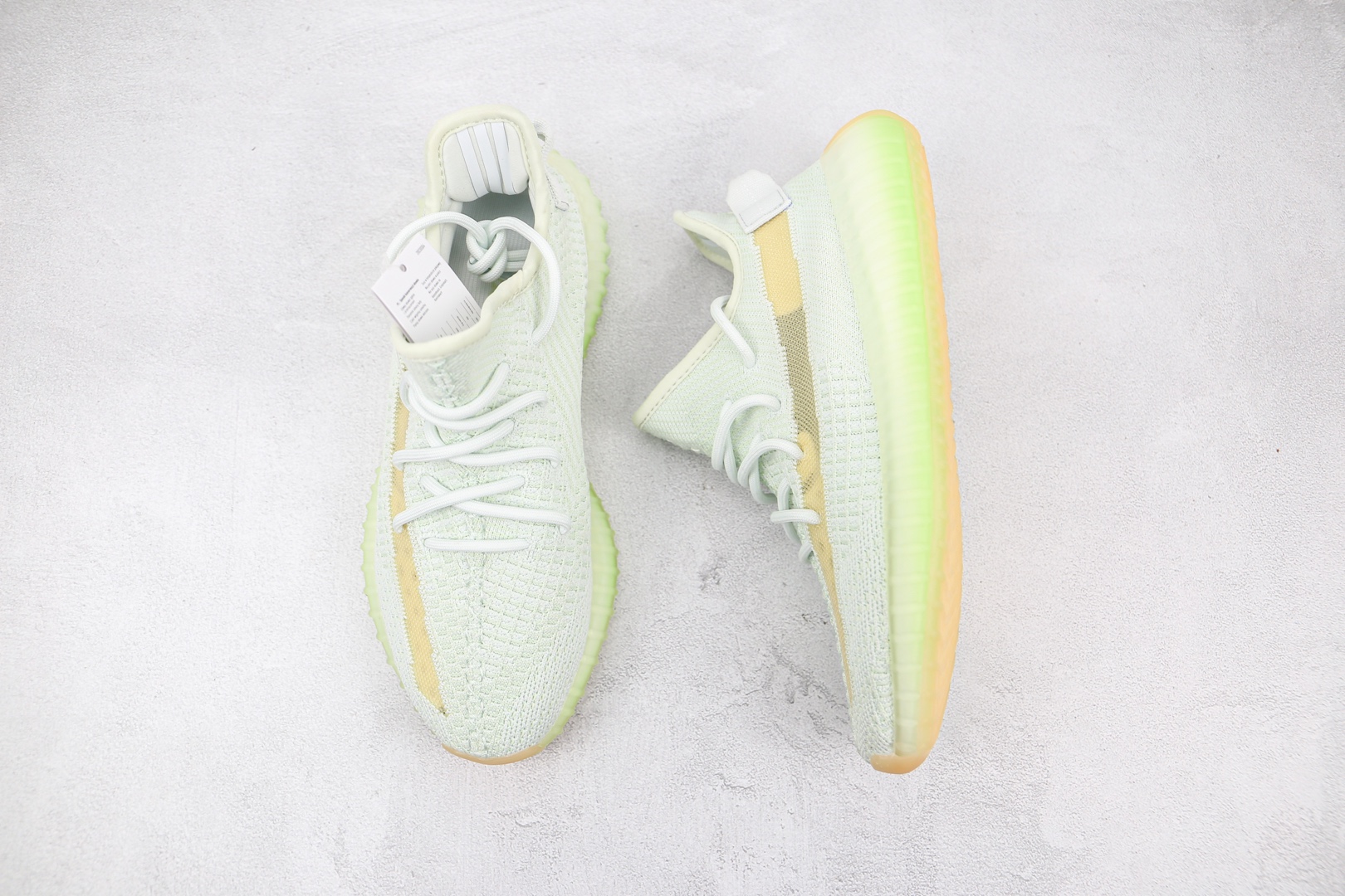 椰子 350 V2 巴斯夫 Yeezy Boost 350 V2 亚洲限定运动鞋