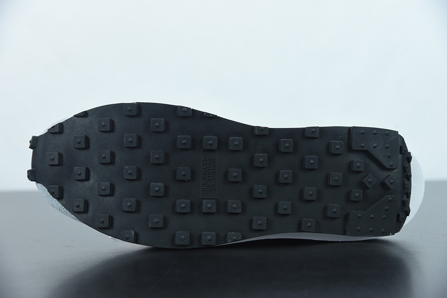 T00C5 Fragment Design x Sacai x LDWaffle华夫走秀休闲运动鞋 货号:DH2684-001