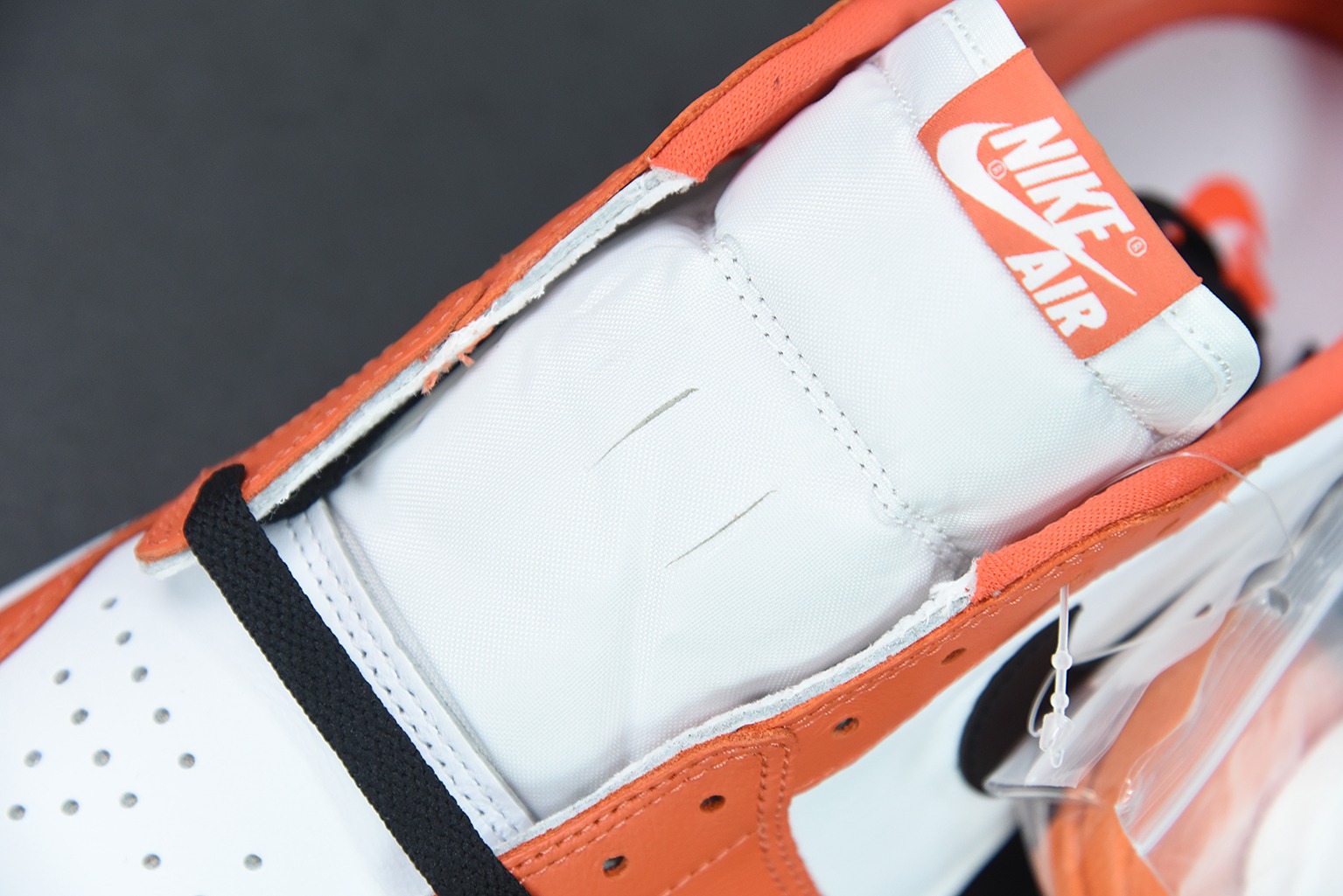 L00H5 纯原版本 Air Jordan 1 Low AJ1 乔丹1代低帮篮球鞋 白 橙扣碎 货号:CZ0790 801