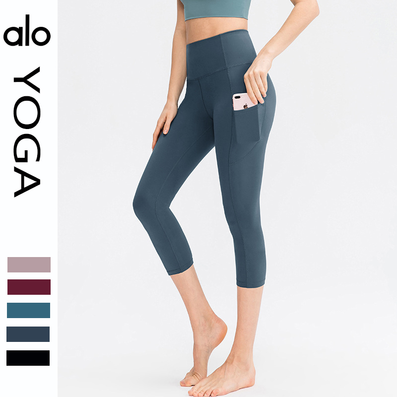 Alo capri yoga pink