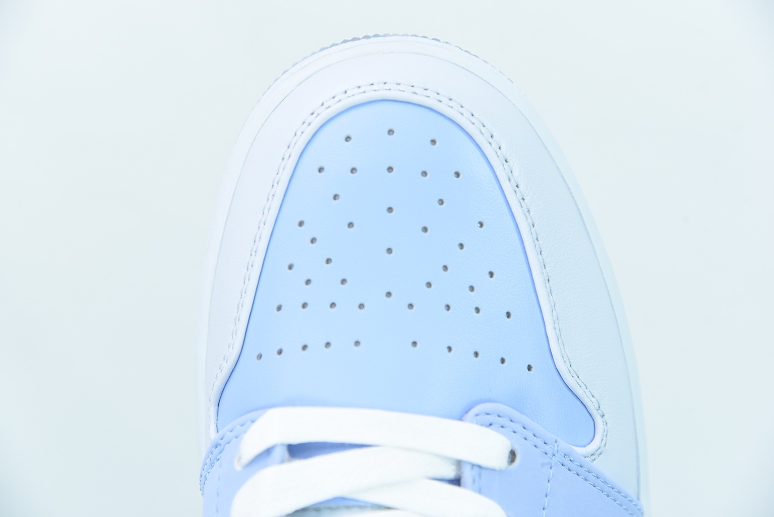 Air Jordan 1 Low Mighty Swooshers AJ1 低帮 雾霾蓝 动漫 货号：DM5442-040