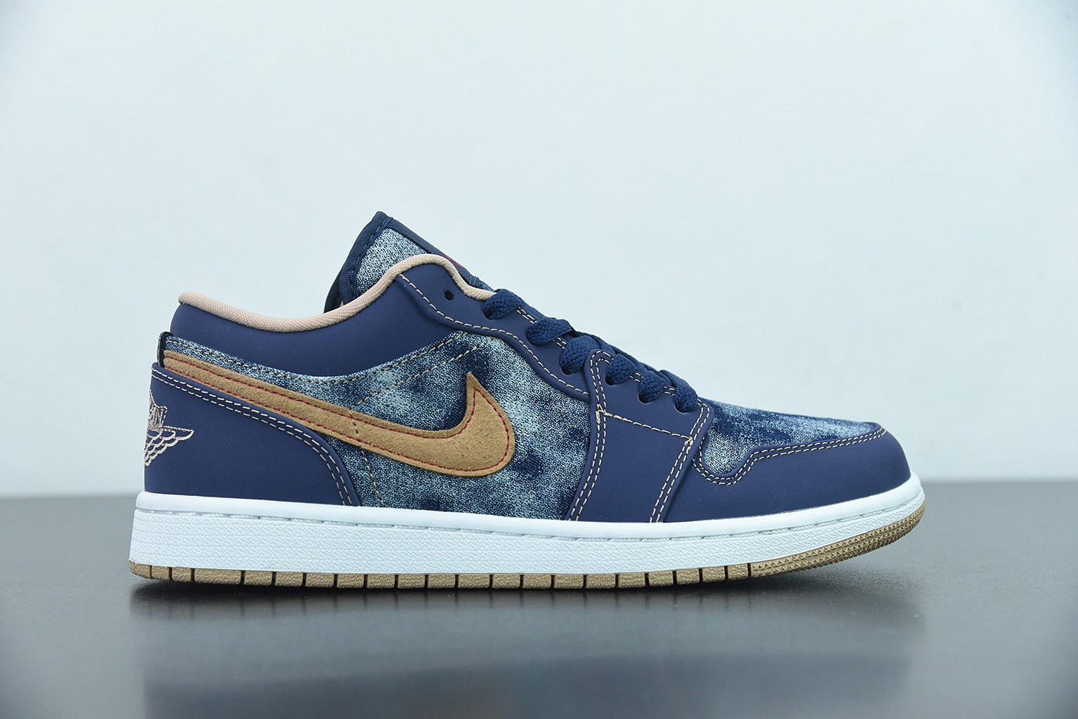 Air Jordan 1 Low AJ1 乔1深蓝牛仔 低帮文化休闲运动板鞋 货号：DH1259-400