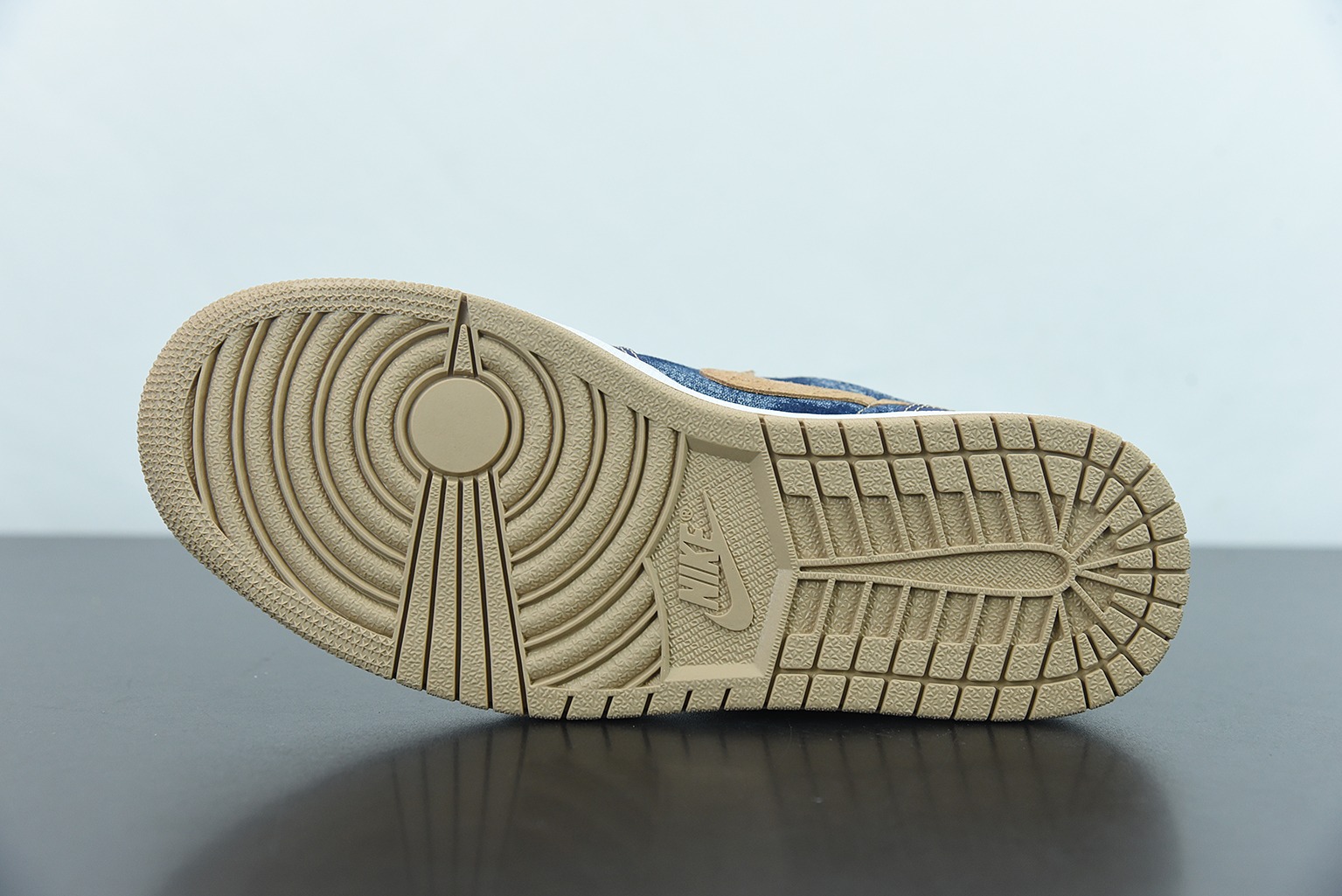Air Jordan 1 Low AJ1 乔1深蓝牛仔 低帮文化休闲运动板鞋 货号：DH1259-400