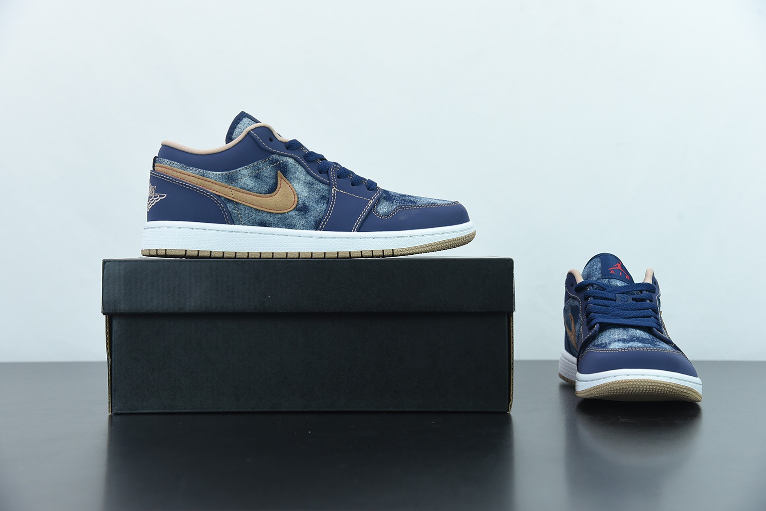Air Jordan 1 Low AJ1 乔1深蓝牛仔 低帮文化休闲运动板鞋 货号：DH1259-400