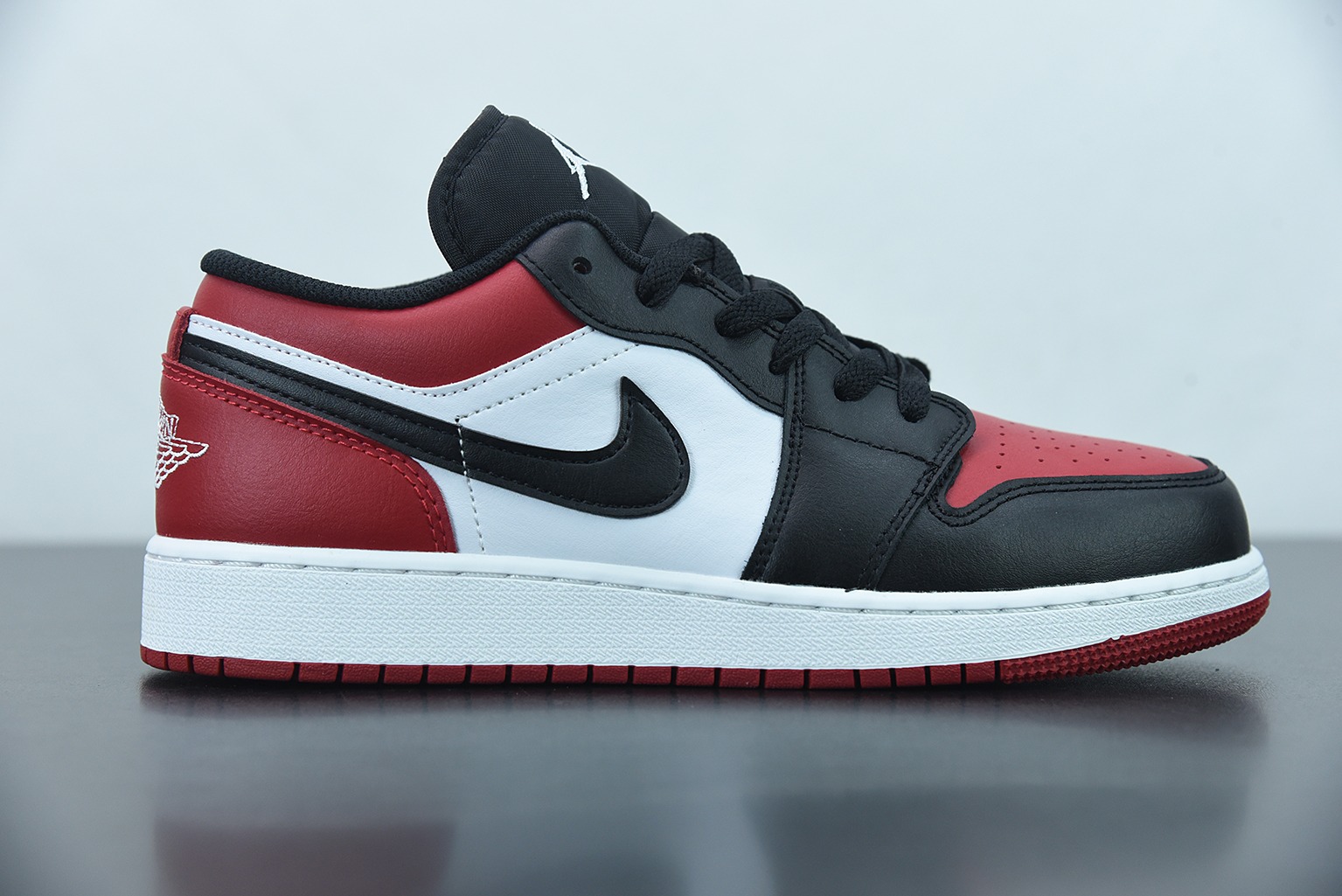 Air Jordan1 Low 2021 Black Toe 2021AJ1LOW新黑红男女同款休闲低帮运动鞋 553558 612
