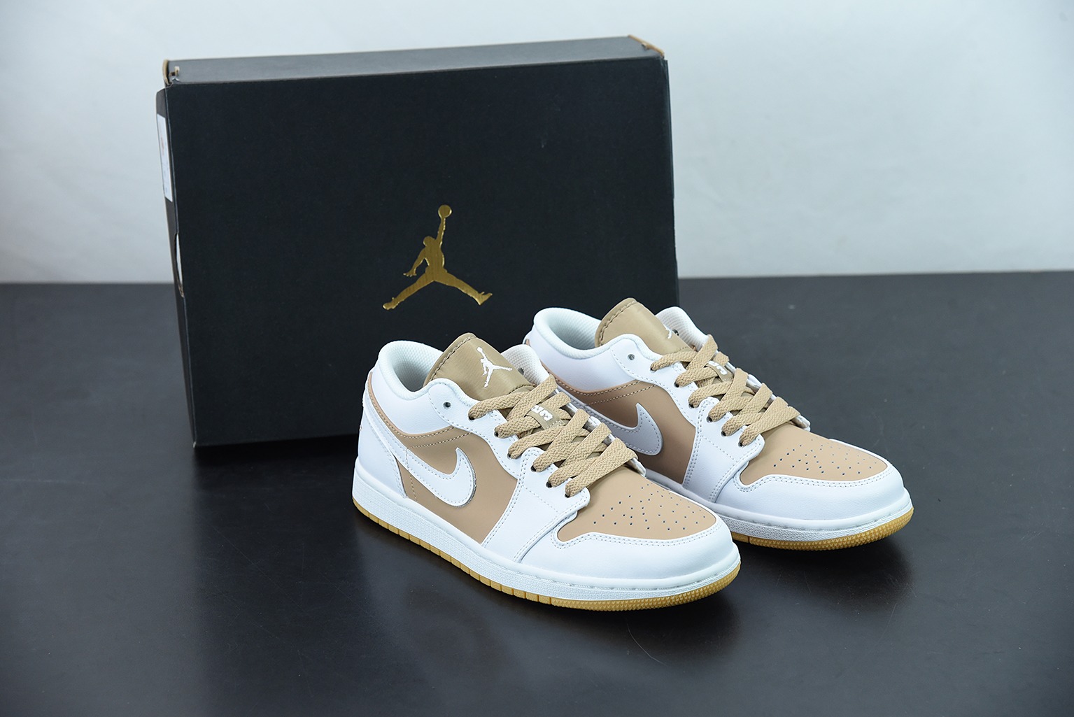 Air Jordan 1 Low "White/Tan" 低帮 白褐 AJ1 货号：DN6999-100