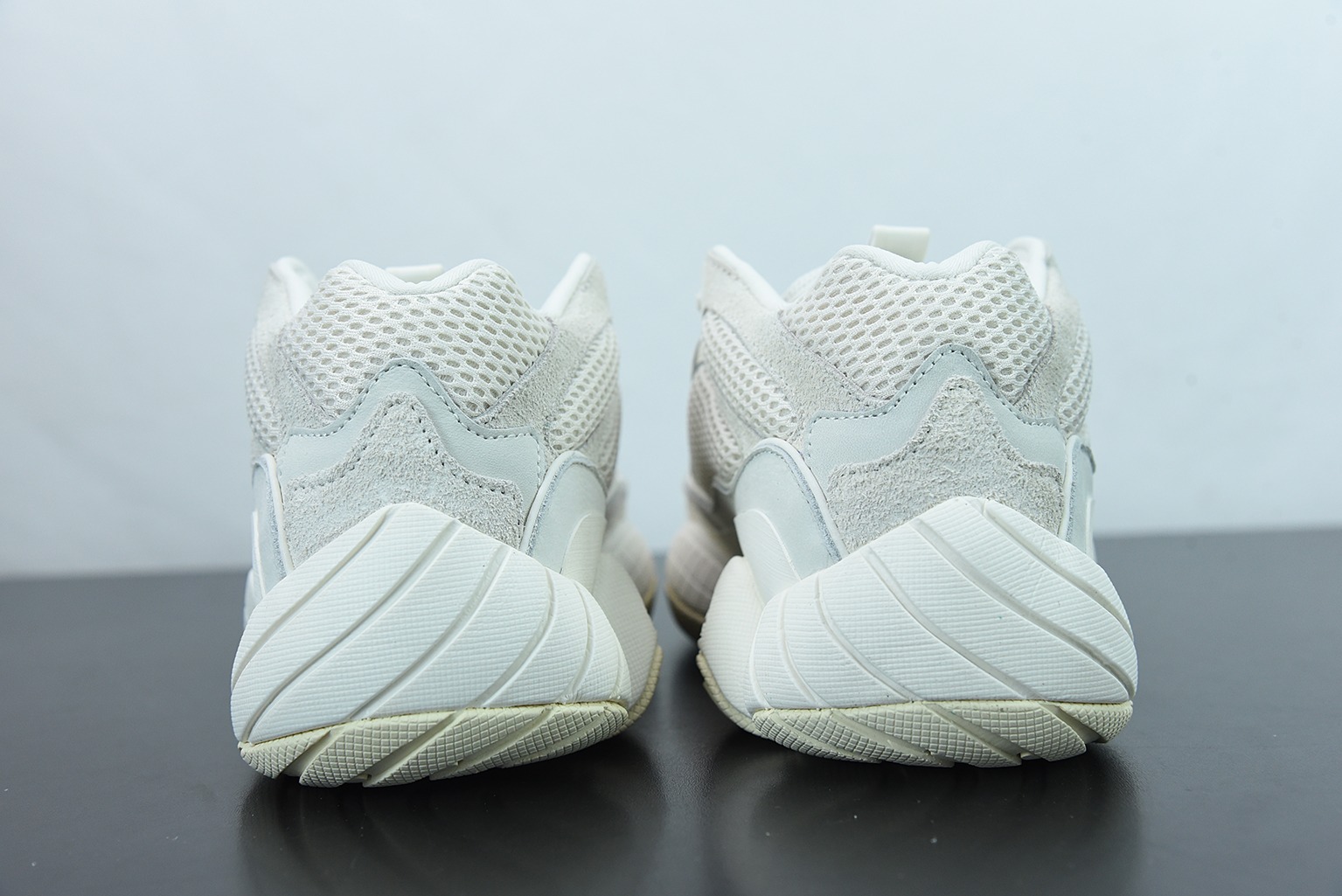 O00O6纯原版本 AD Yeezy 500 “Bone White”骨白 椰子500系列 货号:FV3573
