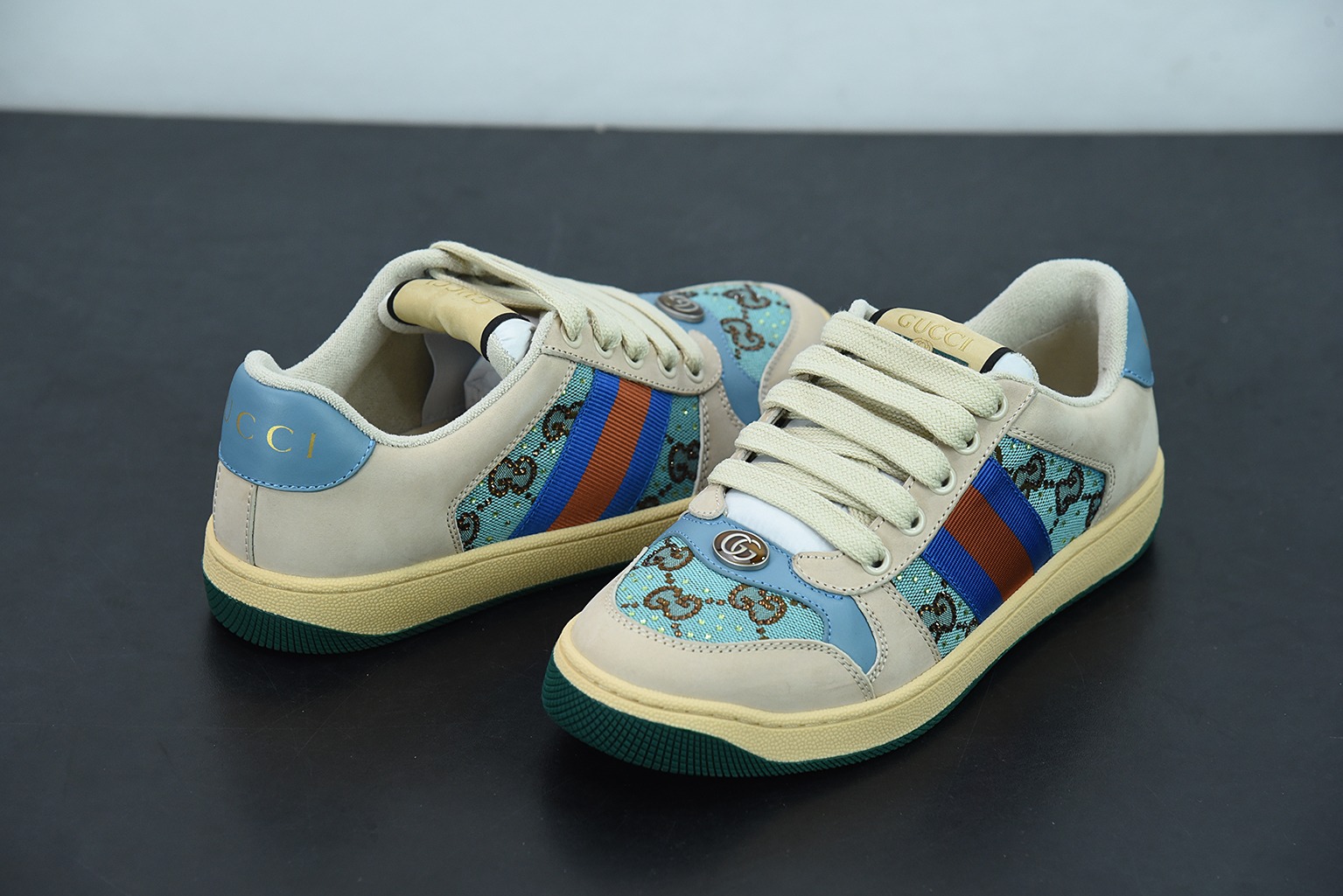 Gucci 2022早春最新水钻款Distressed Screener sneaker古驰小脏鞋