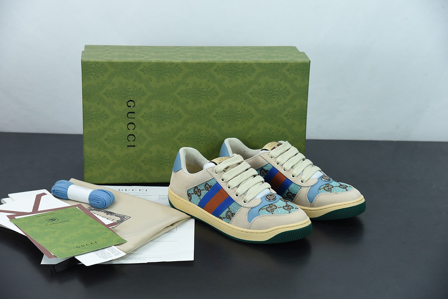 Gucci 2022早春最新水钻款Distressed Screener sneaker古驰小脏鞋
