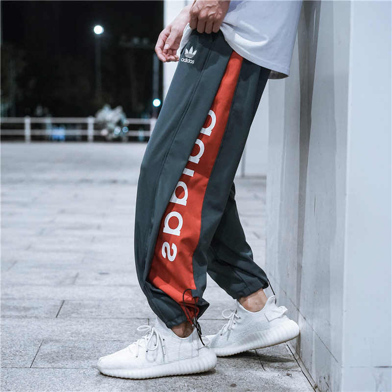 150 Adidas/三叶草21ss 重工拼色印花情侣卫裤