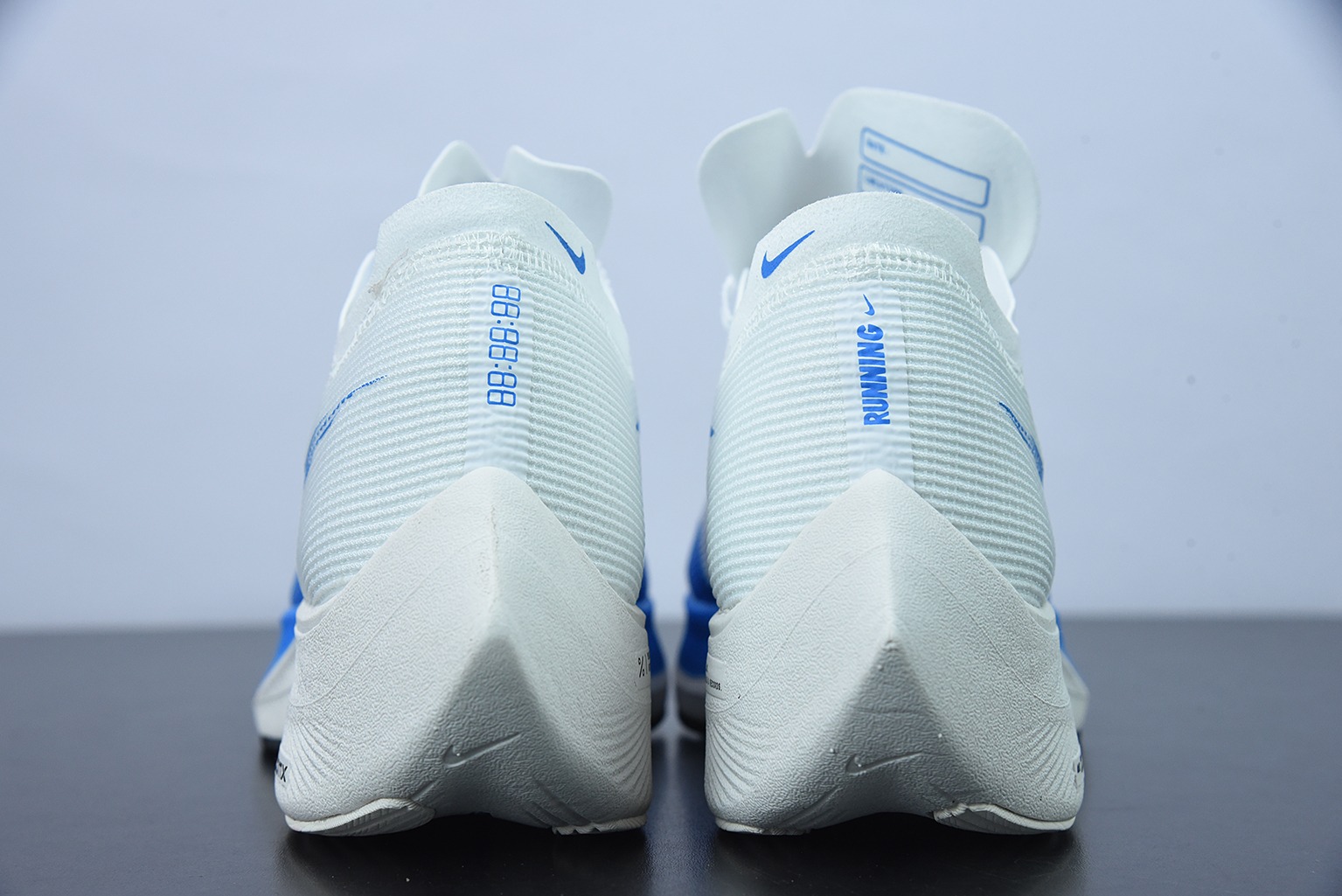 Nk ZoomX Vaporfly NEXT％ 2 马拉松针织面透气运动跑鞋 白蓝 CU4111-102