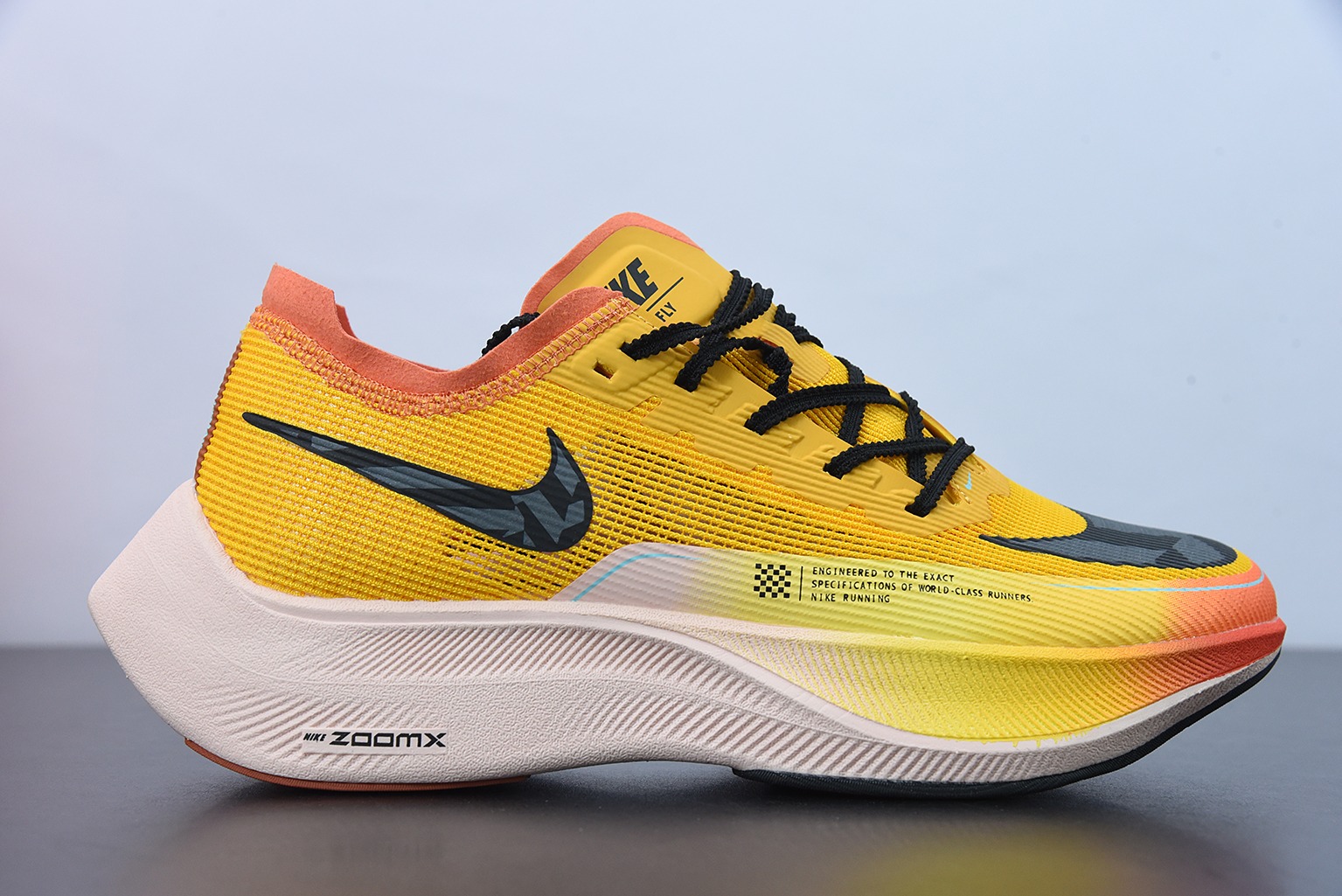 Nk ZoomX Vaporfly NEXT％ 2 马拉松针织面透气运动跑鞋 DO2408-739