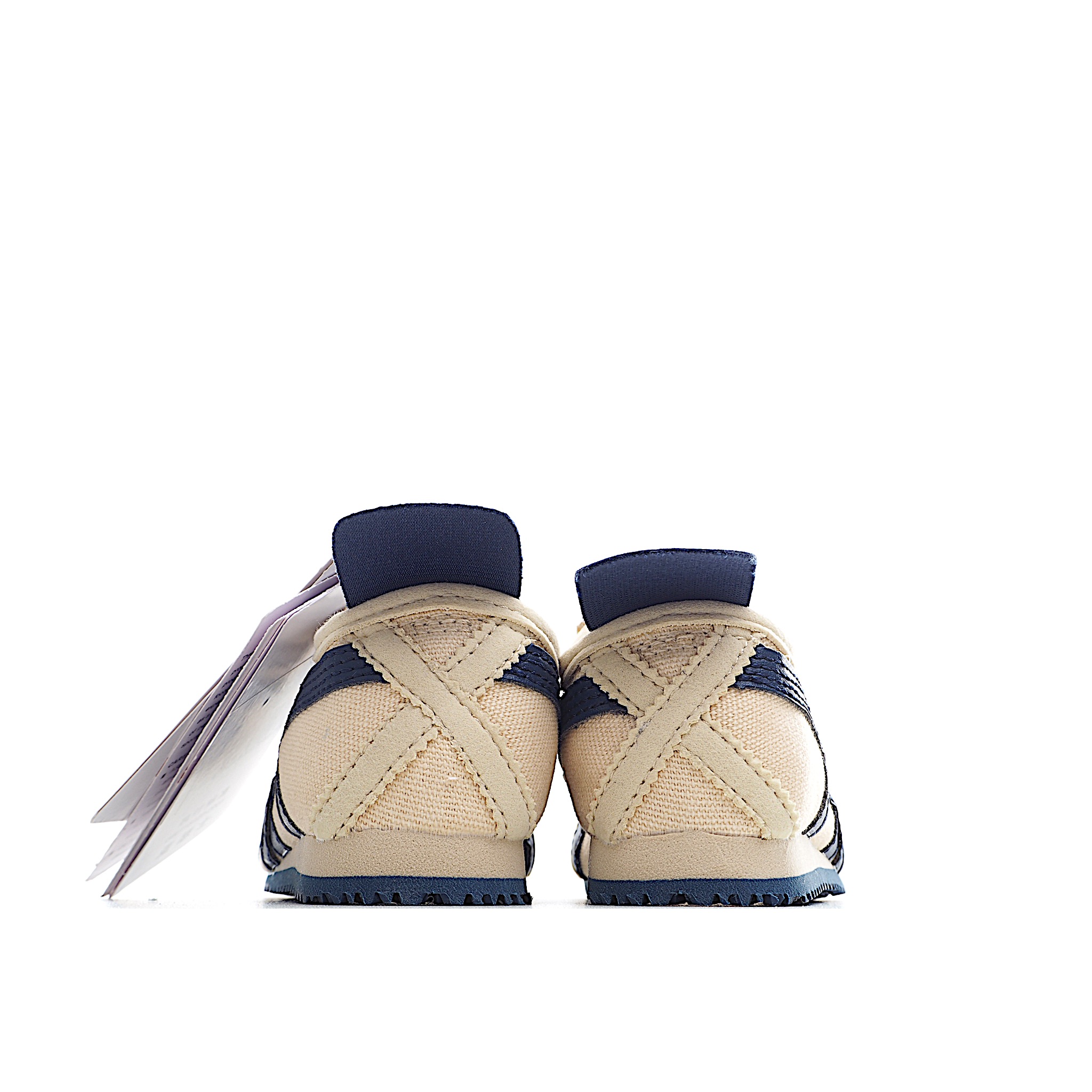 图片[5]-Asics亚瑟士儿童帆布一脚蹬童鞋 超有内涵气质的亚瑟士.. 帆布款也太可爱了吧，一脚蹬款式穿脱超方便，入园太赞啦，不怕撞款，独一无二就是你家娃⭐ 尺码：22.5码–39码-选品中心